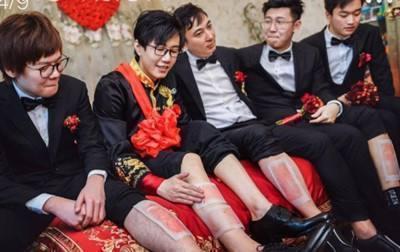 娱乐爆料伴郎是谁,揭秘伴郎身份，明星婚礼现场再掀热议